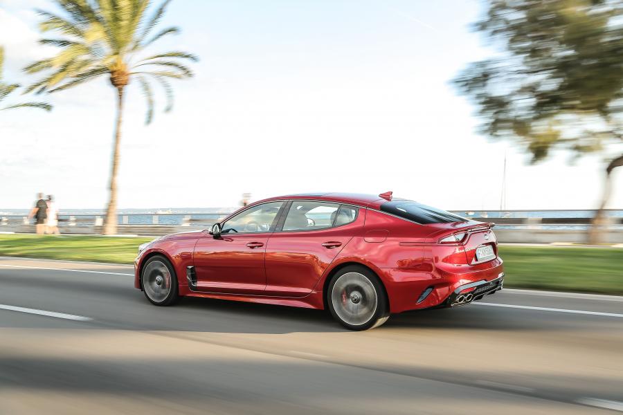  Kia Stinger GT (CK) 2017 года  (WW) (фото 88 из 106)